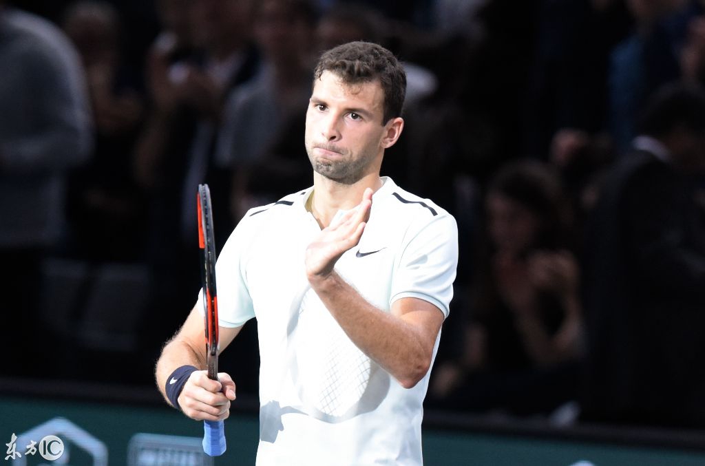 場上奮力拼 場上奮力拼