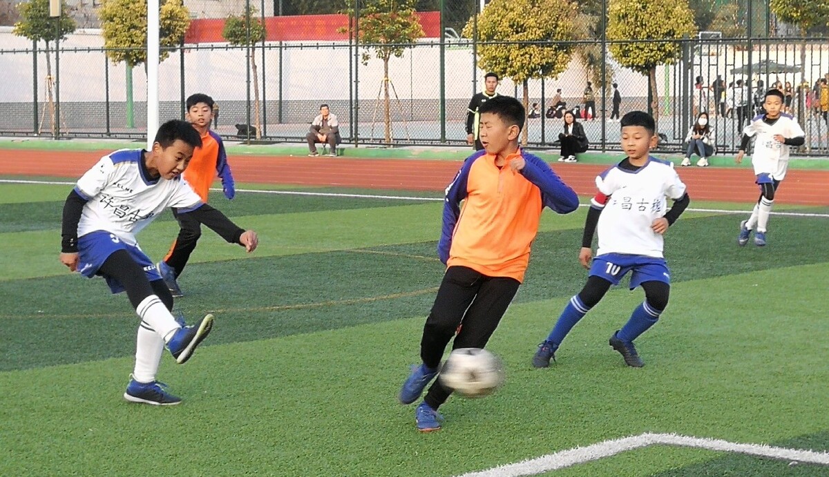 内线进行 内线进行